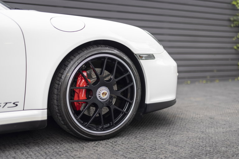 Porsche 997.2 Carrera GTS