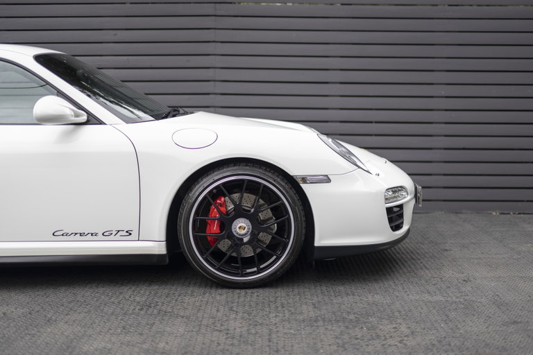 Porsche 997.2 Carrera GTS