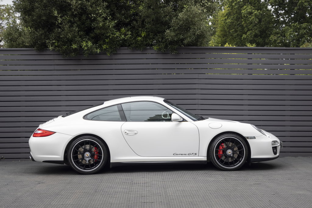 Porsche 997.2 Carrera GTS