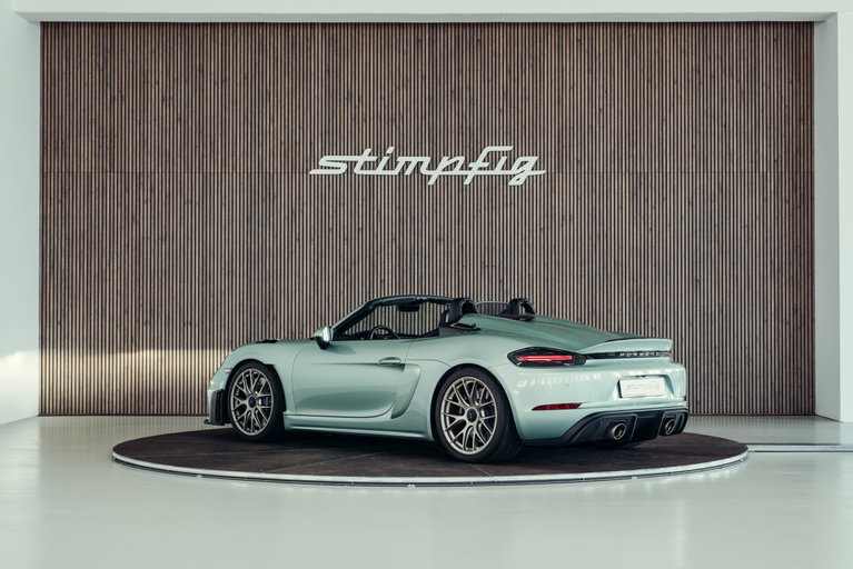 Porsche 718 Spyder RS