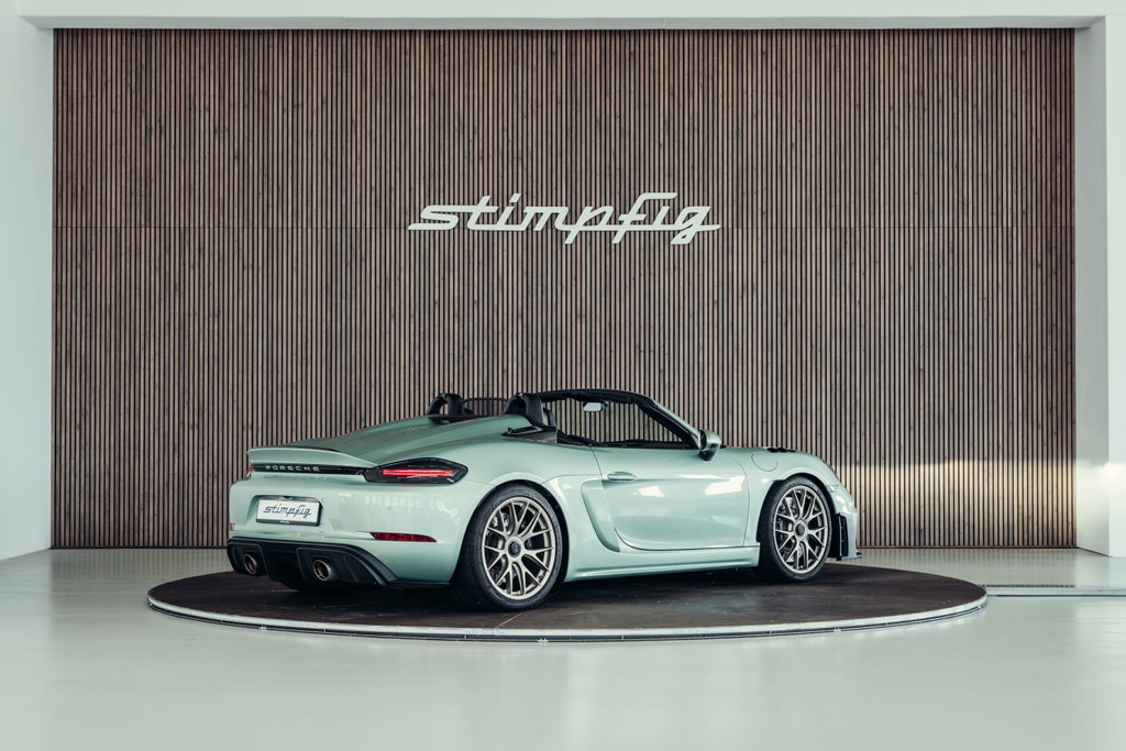 Porsche 718 Spyder RS