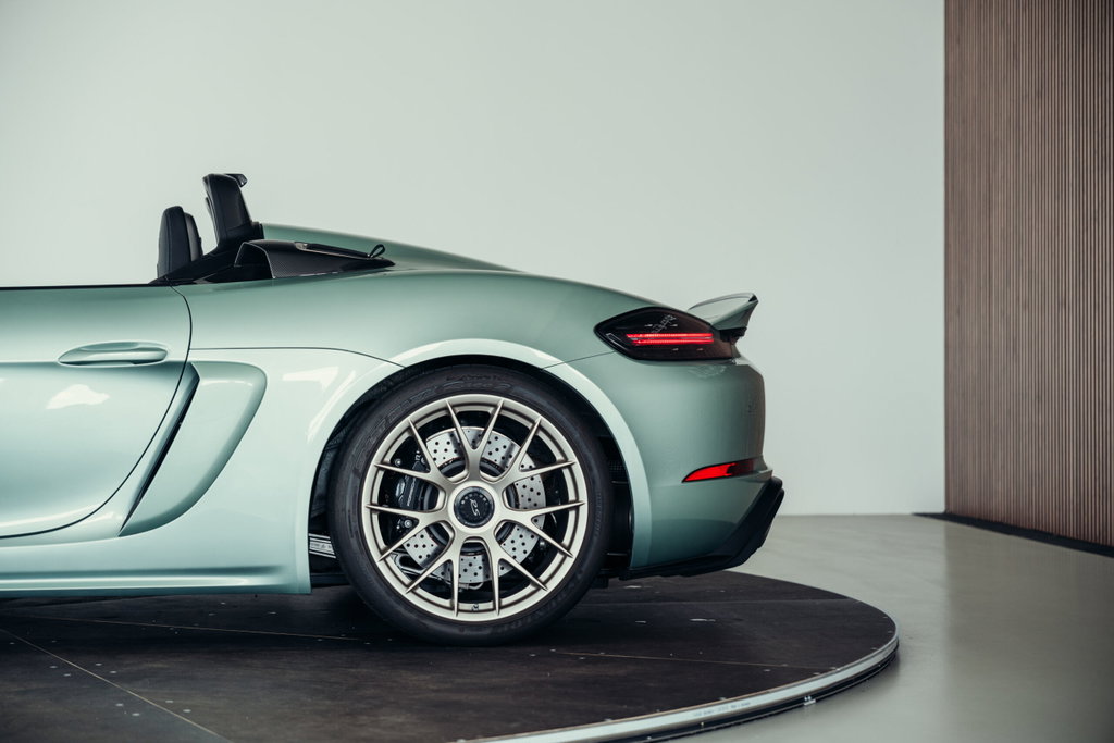 Porsche 718 Spyder RS