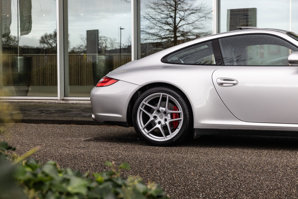 Porsche 997.2 Carrera 4S