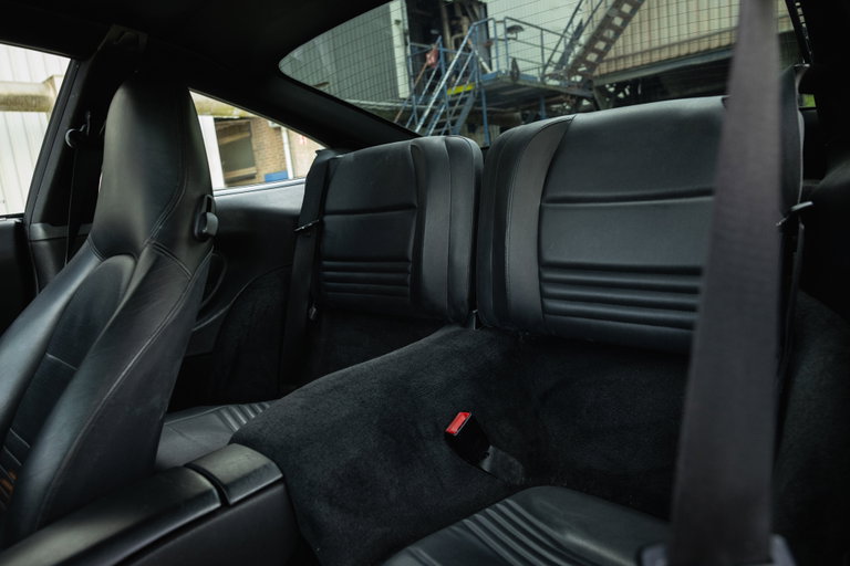 Porsche 996 Carrera 4