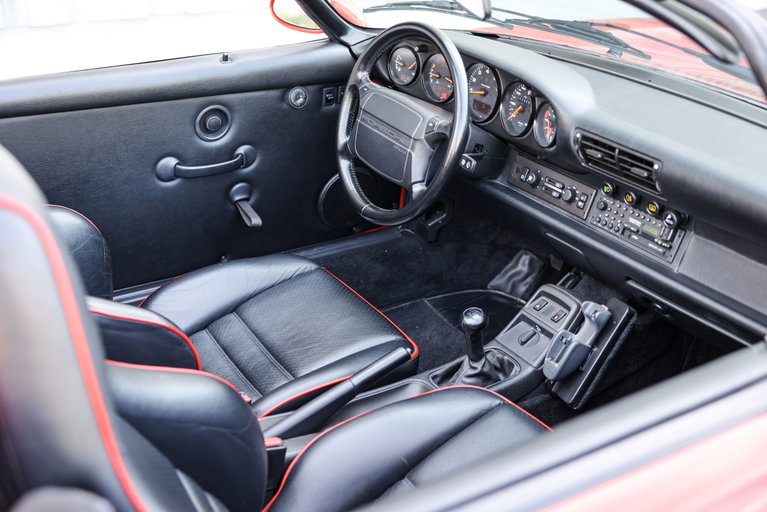 Porsche 964 Carrera 2 Speedster