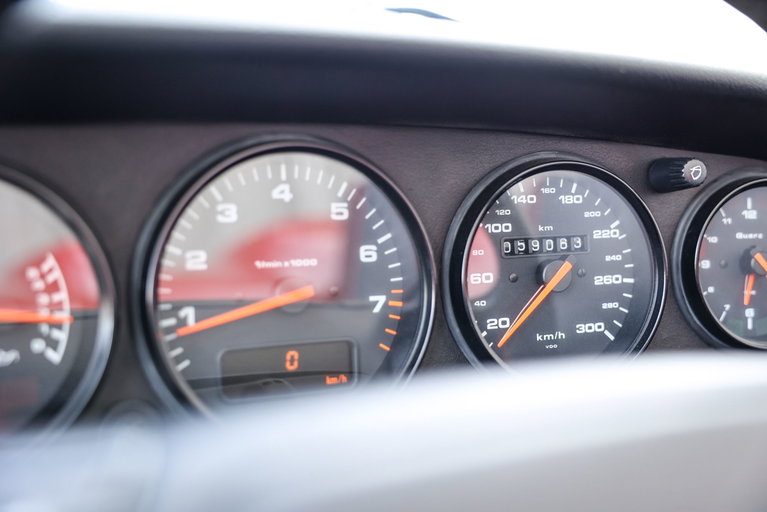 Porsche 964 Carrera 2 Speedster