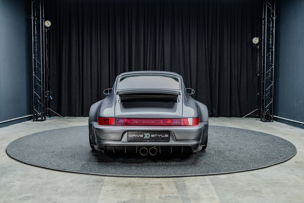 Porsche 911 Backdate
