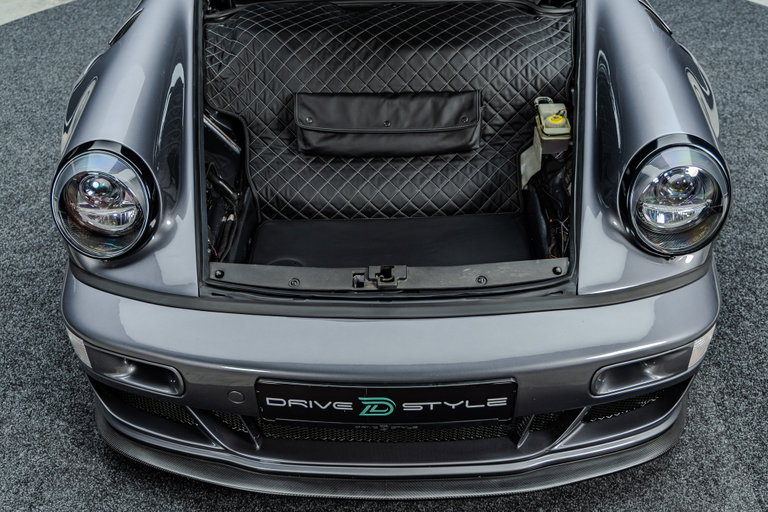 Porsche 911 Backdate