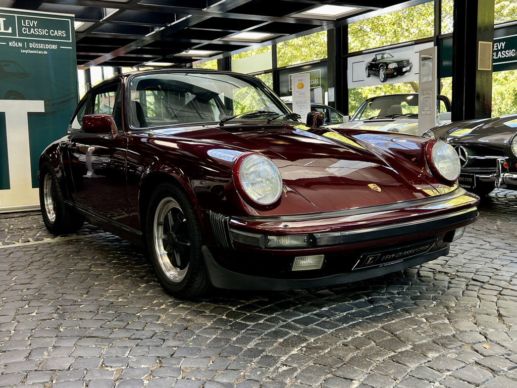 Porsche 911 SC