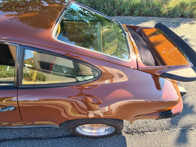 Porsche 911 Carrera (US)