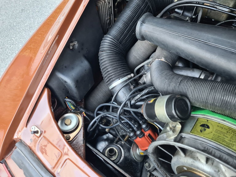 Porsche 911 Carrera (US)
