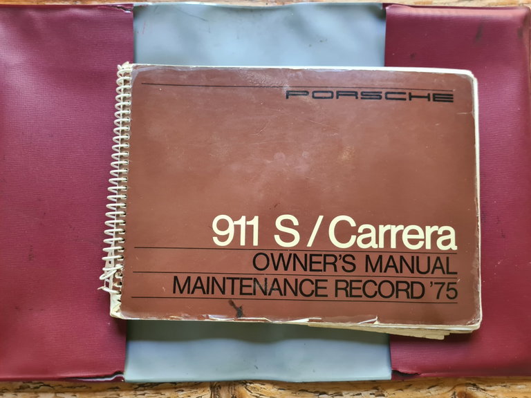 Porsche 911 Carrera (US)