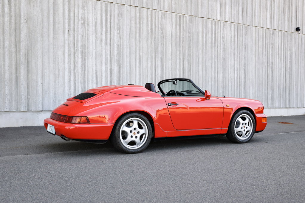 Porsche 964 Carrera 2 Speedster
