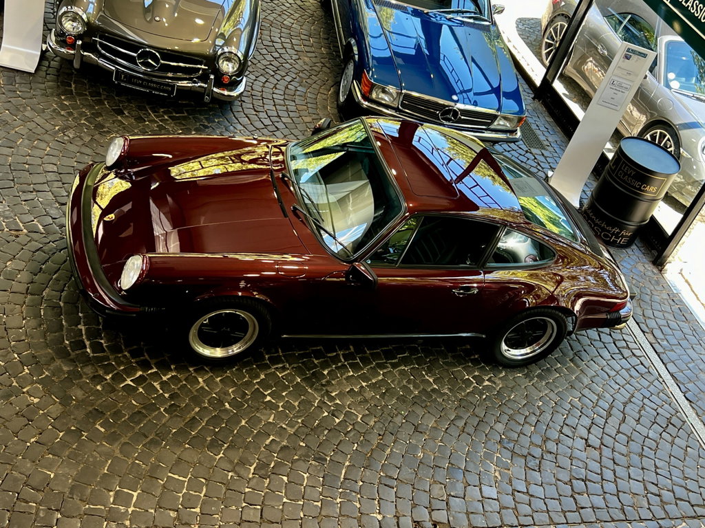 Porsche 911 SC