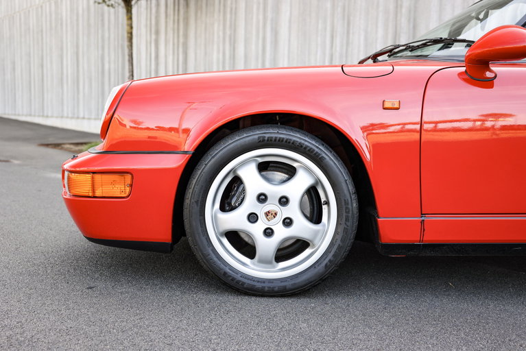 Porsche 964 Carrera 2 Speedster