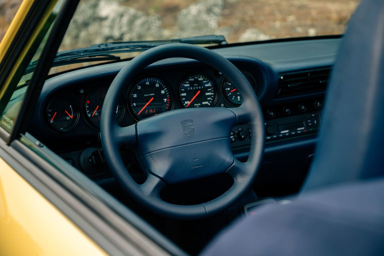 Porsche 993 Carrera