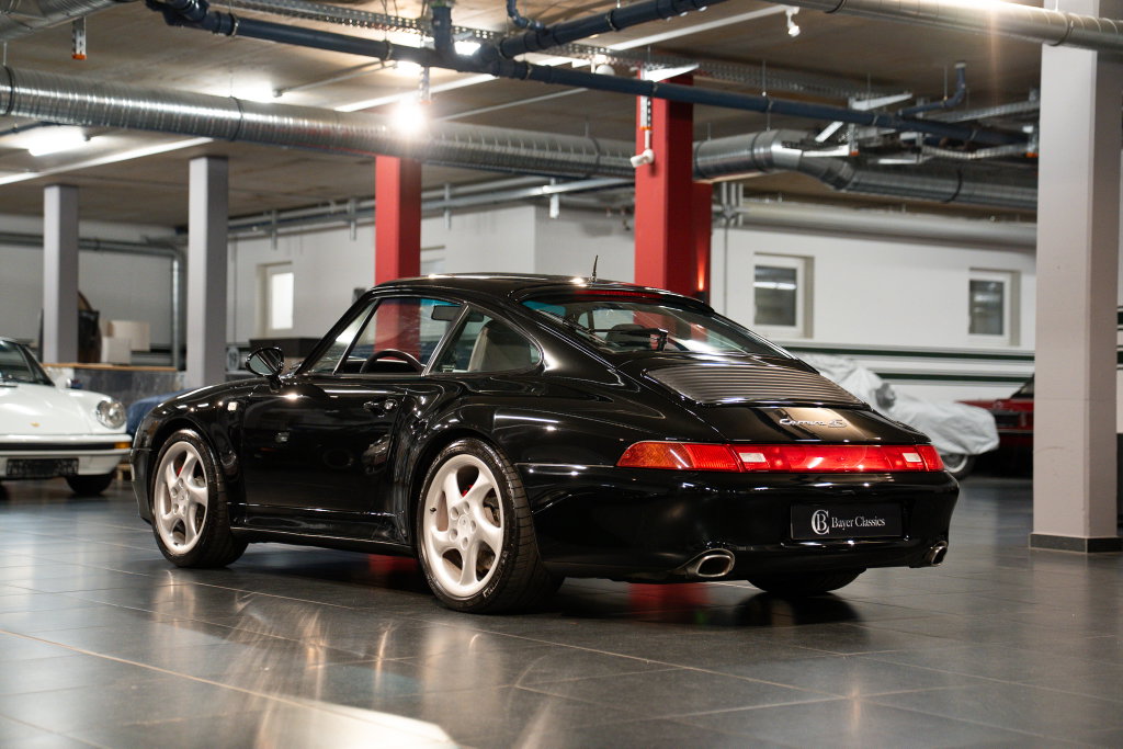 Porsche 993 Carrera 4S