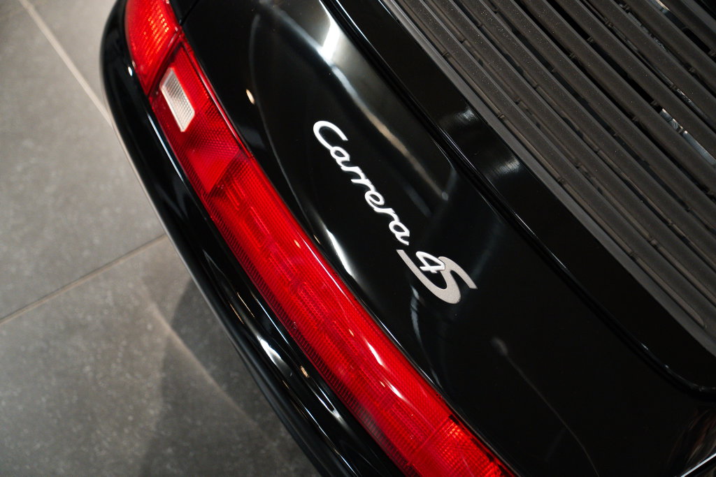 Porsche 993 Carrera 4S
