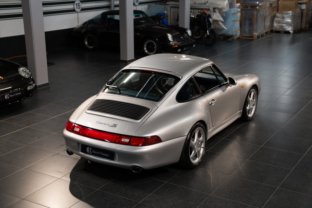 Porsche 993 Carrera 4S