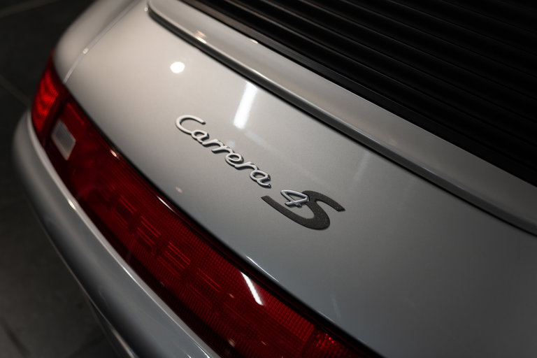 Porsche 993 Carrera 4S