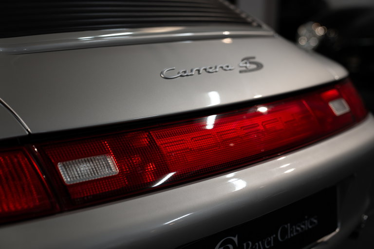 Porsche 993 Carrera 4S