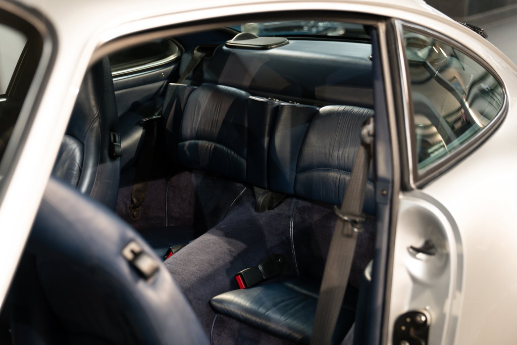 Porsche 993 Carrera 4S