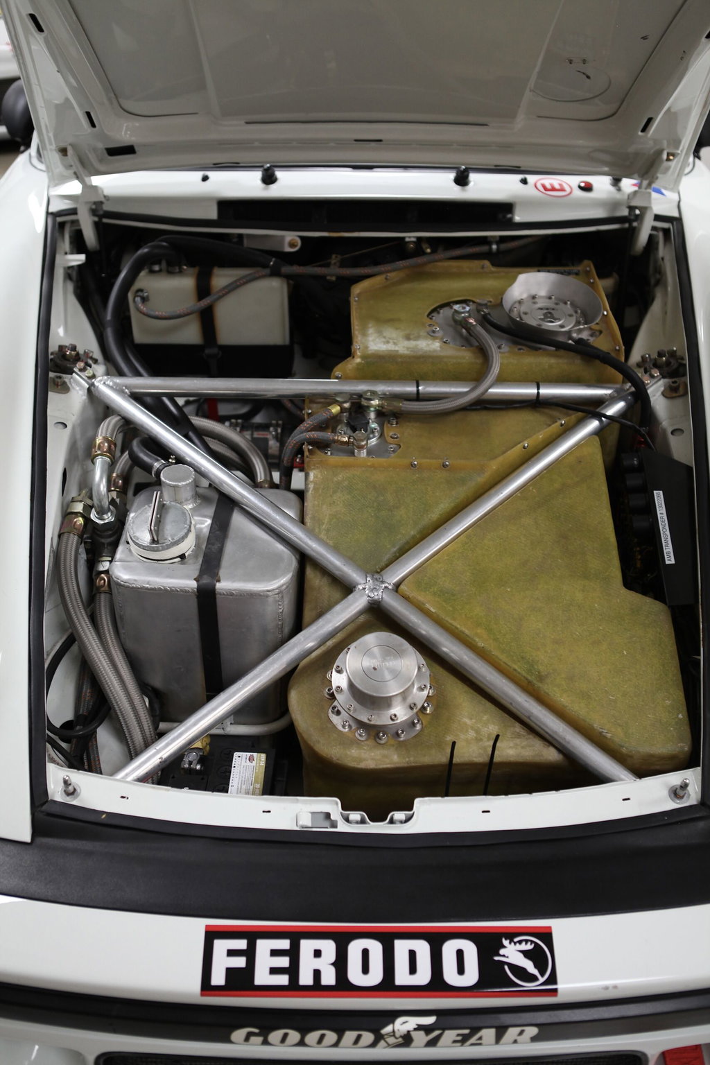 Porsche 934