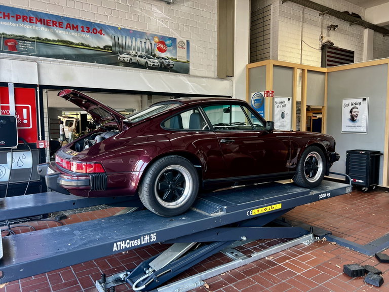 Porsche 911 SC