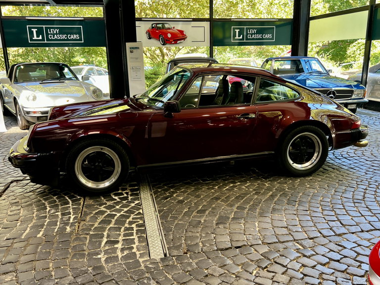 Porsche 911 SC