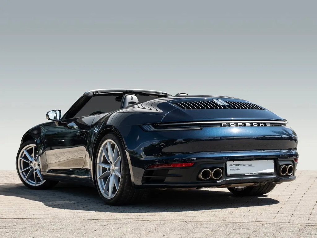Porsche 992 Carrera 4S