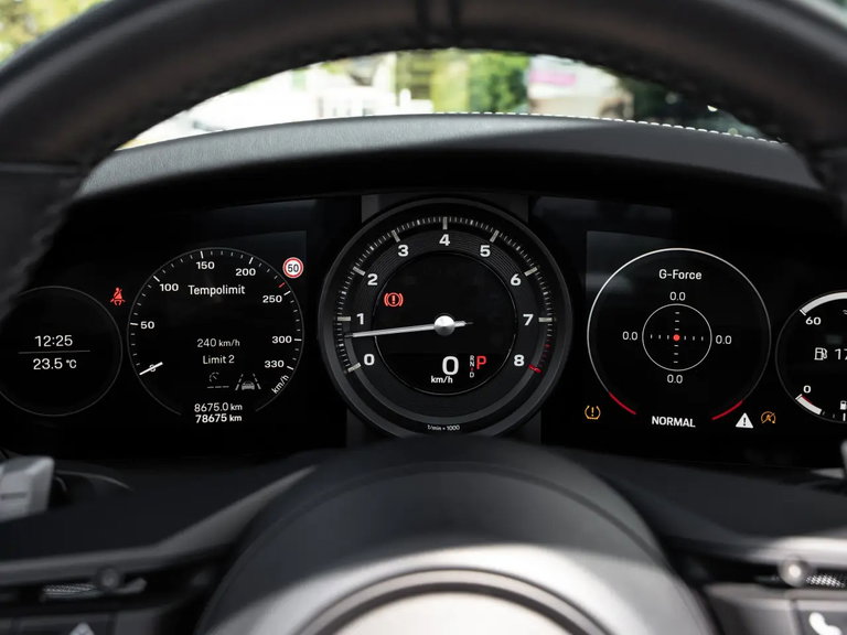 Porsche 992 Carrera 4S