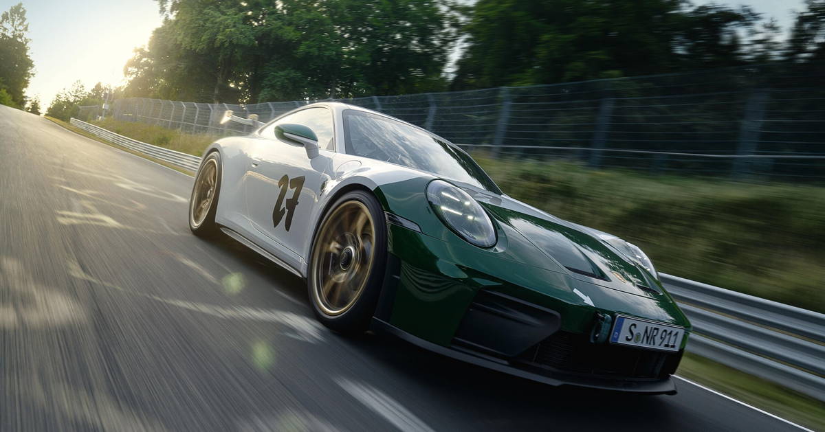 Photo: elferspot.com Porsche Unveils Limited-Edition 911 GT3 to Celebrate Nürburgring's 100th Anniversary