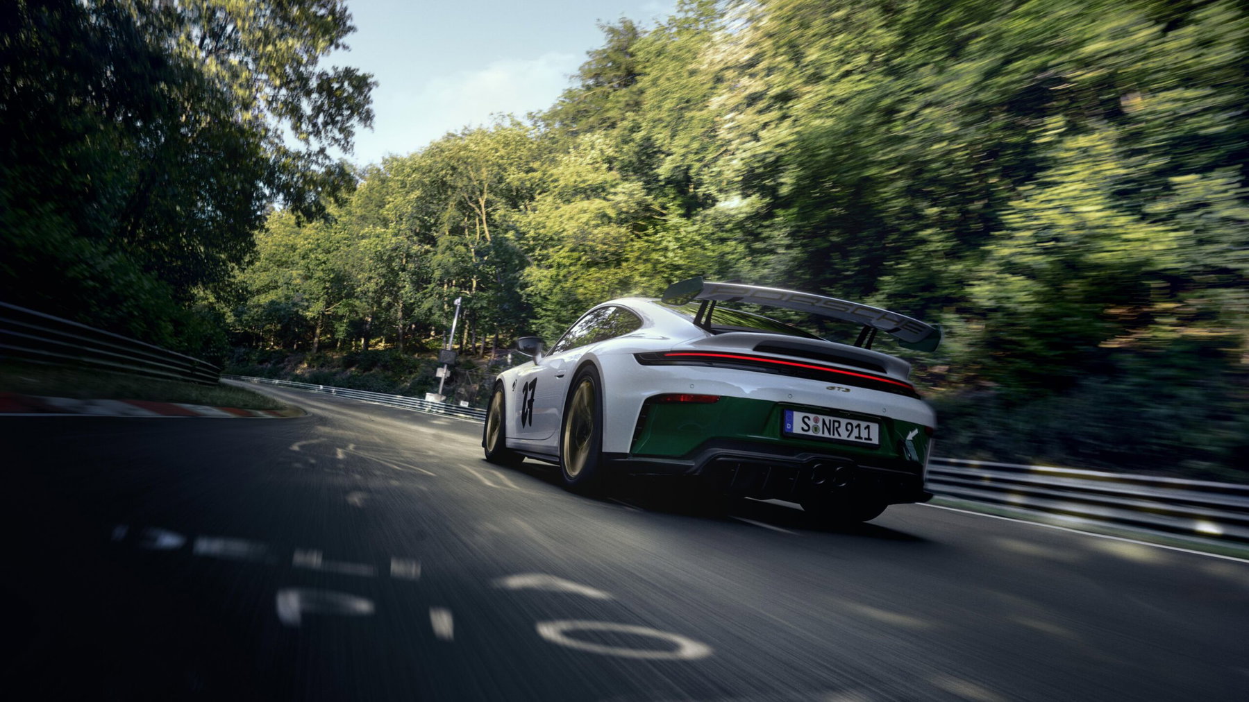 Porsche 911 GT3 100 Jahre N&uuml;rburgring Edition &ndash; achteraanzicht