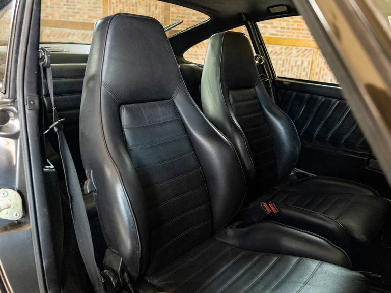 Porsche 911 Turbo 3.3