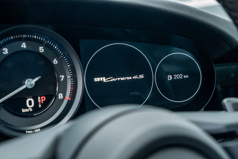 Porsche 992 Carrera 4S