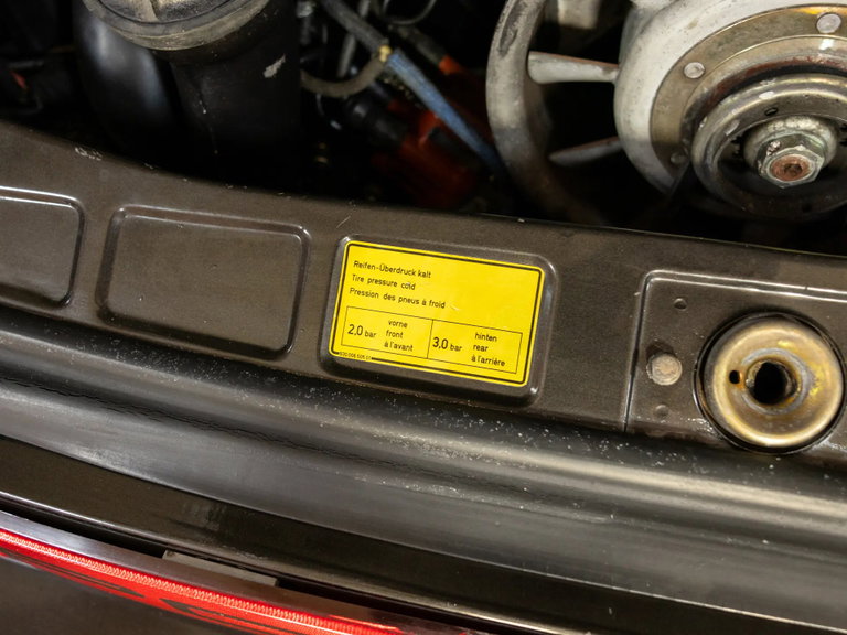 Porsche 911 Turbo 3.3