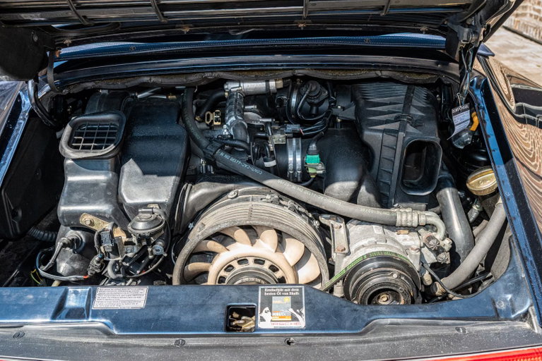 Porsche 993 Carrera