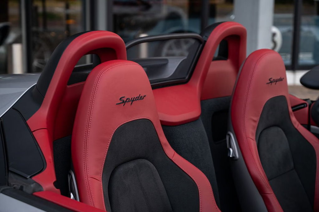 Porsche 718 Spyder