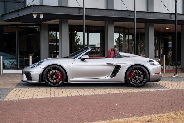 Porsche 718 Spyder