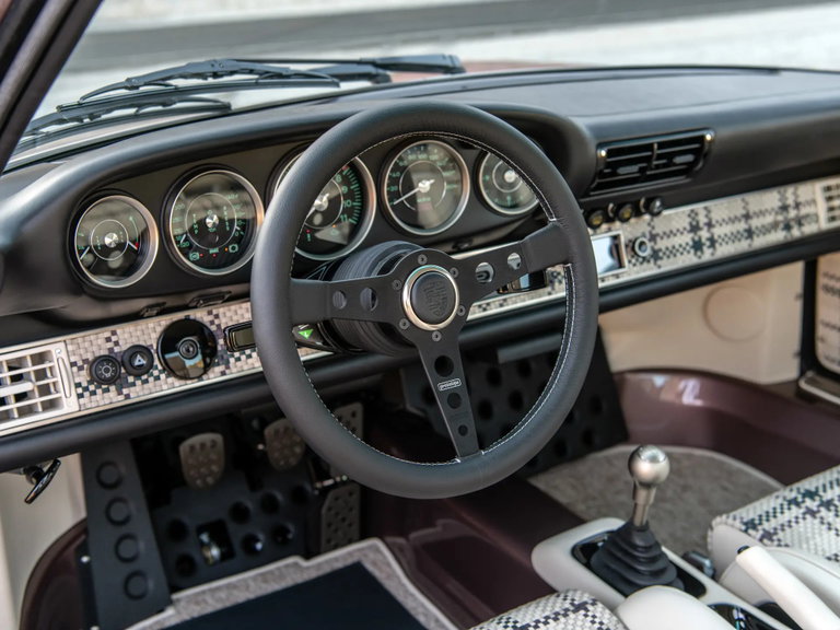 Porsche 911 Reimagined by Singer