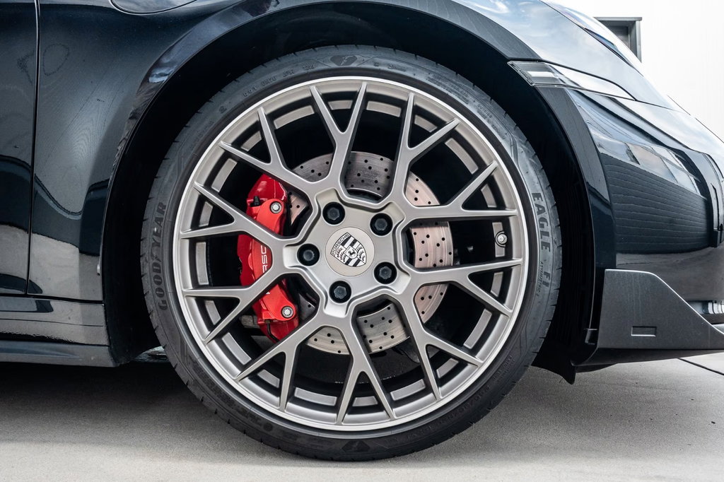 Porsche 992 Carrera 4S