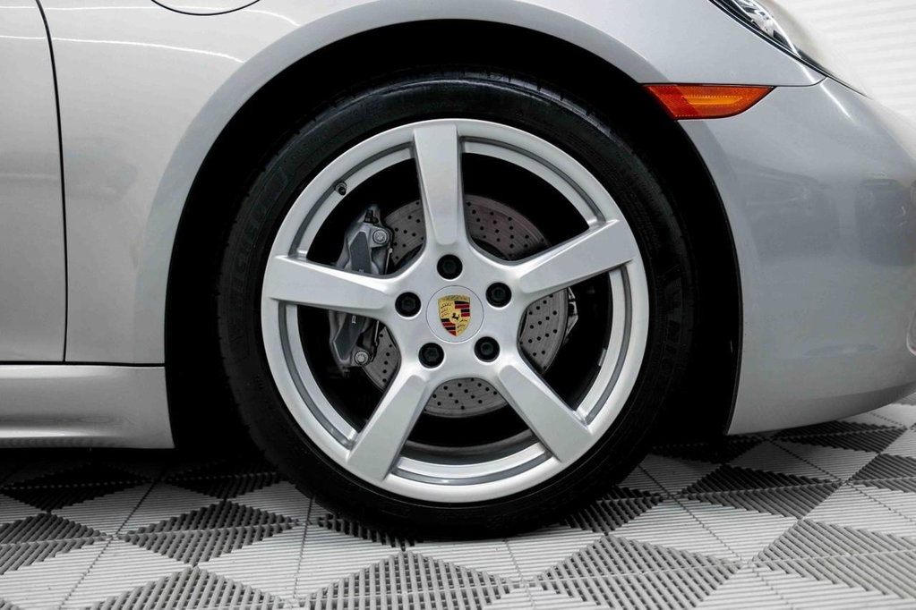 Porsche 718 Cayman