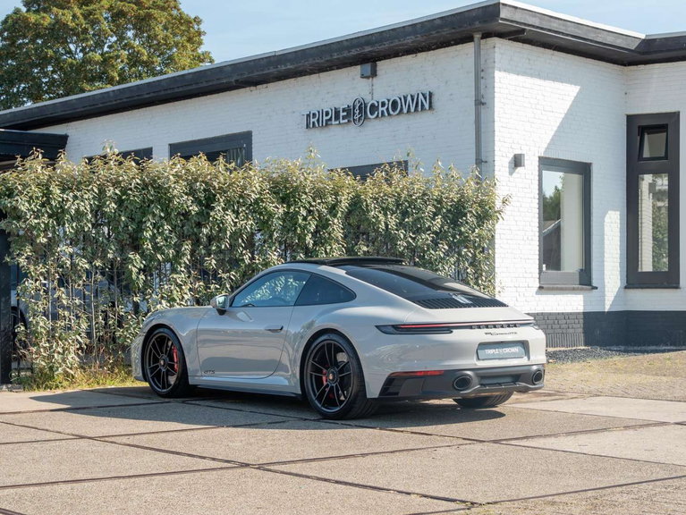 Porsche 992 Carrera GTS