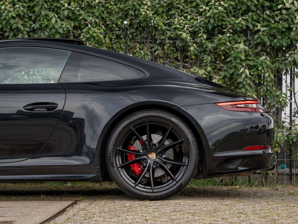 Porsche 991.2 Carrera 4S