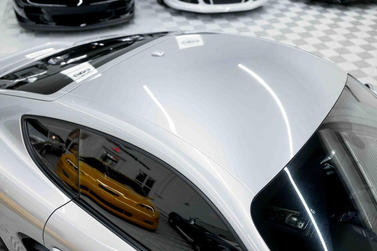 Porsche 718 Cayman