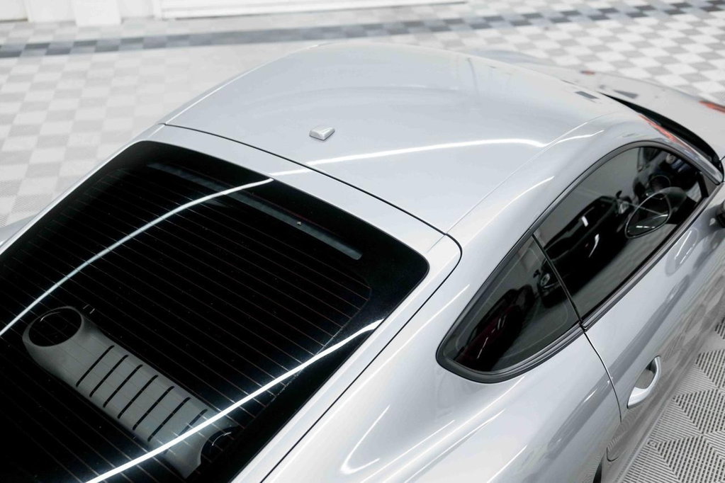 Porsche 718 Cayman