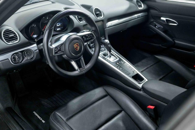 Porsche 718 Cayman