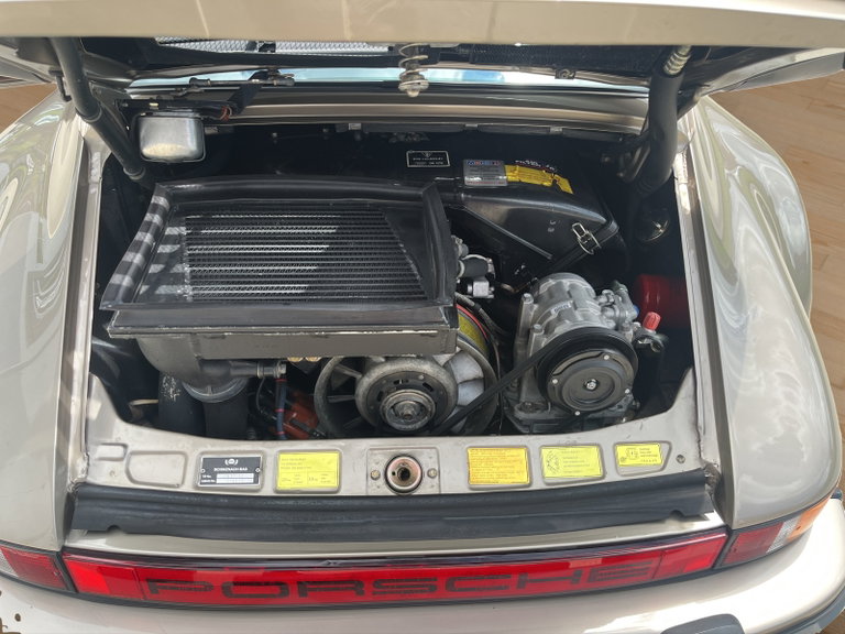 Porsche 911 Turbo 3.3