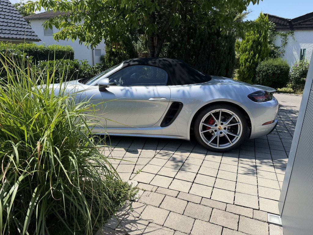 Porsche 718 Boxster