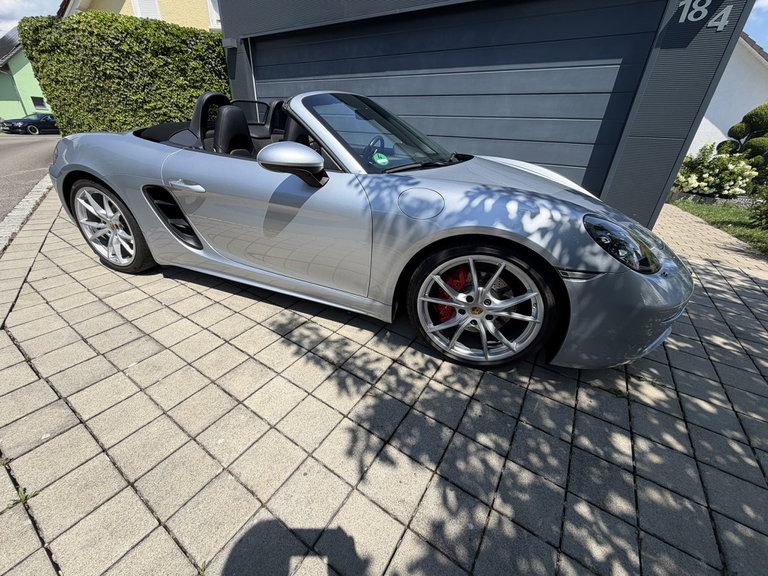 Porsche 718 Boxster